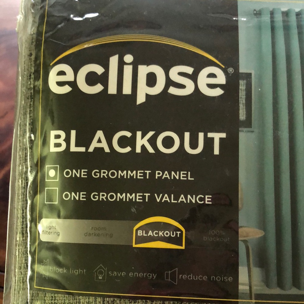 Eclipse Blackout Grommet Panel